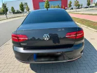 Gebraucht VW Passat 120 PS (88 kW) 2018 Schwarz Limousine