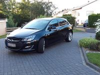 Gebraucht Opel Astra 165 PS (121 kW) 2015 Schwarz Limousine