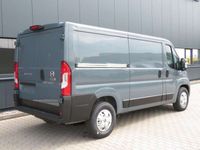 Gebraucht Fiat Ducato 89 kW (122 PS) 2023 Grau Van