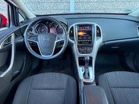 Gebraucht Opel Astra Design Edition 116 PS (85 kW) 2011 Rot Limousine