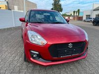 Gebraucht Suzuki Swift Comfort 111 PS (81 kW) 2017 Rot Kleinwagen