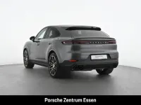 Gebraucht Porsche Cayenne E-Hybrid Coupe 470 PS (345 kW) 2024 Grau SUV
