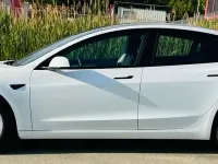 Gebraucht Tesla Model 3 366 kW (498 PS) 2022 Weiß Limousine
