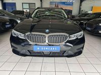 Gebraucht BMW 320e Advantage 190 PS (139 kW) 2021 Schwarz ii/bonnet fluid black Kombi