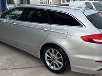 gebraucht Ford Mondeo Turnier Titanium*NAVI*LED*AHK*ACC*KEYLESS