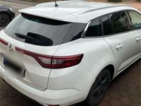 Gebraucht Renault Mégane GrandTour LIMITED 140 PS (102 kW) 2019 Weiß Kombi