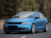 Gebraucht VW Jetta 122 PS (89 kW) 2014 Blau Limousine