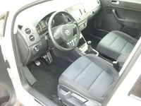 Gebraucht VW Golf VI Style 140 PS (102 kW) 2011 Candyweiß Kleinwagen
