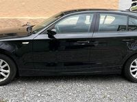 Gebraucht BMW 116 122 PS (89 kW) 2007 Schwarz Kleinwagen