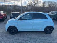 Gebraucht Renault Twingo Techno 60 kW (82 PS) 2023 Blau Kleinwagen