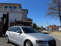 Gebraucht Audi A4 Attraction 177 PS (130 kW) 2012 Grau Kombi