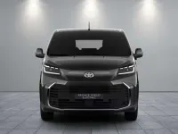 Gebraucht Toyota Proace Verso 100 kW (136 PS) 2025 Silber Kombi