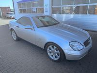 Gebraucht Mercedes SLK230 193 PS (141 kW) 1999 Silber Cabrio