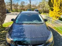 Gebraucht Opel Astra Edition 140 PS (102 kW) 2014 Grün Kombi