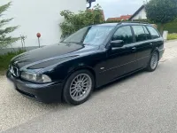 Gebraucht BMW 525 Lifestyle 163 PS (119 kW) 2002 Schwarz Kombi