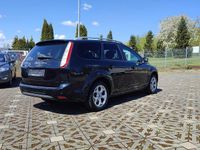 Używany Ford Focus Viva 101 KM (74 kW) 2011 Czarny Kombi
