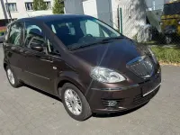 Gebraucht Lancia Musa 89 PS (65 kW) 2008 Braun Van / Kleinbus