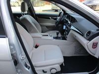 Gebraucht Mercedes C220 Edition 170 PS (125 kW) 2014 Silber Kombi