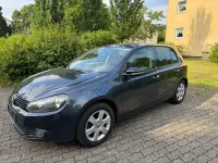 Gebraucht VW Golf VI Style 105 PS (77 kW) 2011 Blau Kleinwagen