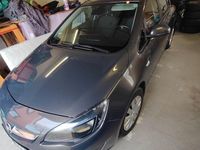 Gebraucht Opel Astra Eco 140 PS (102 kW) 2013 Grau Limousine