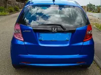 Gebraucht Honda Jazz S 90 PS (66 kW) 2011 Blau Kleinwagen