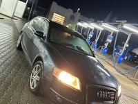 Gebraucht Audi A6 210 PS (154 kW) 2025 Grau Kombi