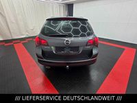 Gebraucht Opel Astra Sport 140 PS (102 kW) 2011 Grau Kombi