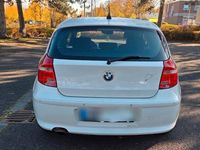 Gebraucht BMW 116 2012 Weiß Kleinwagen