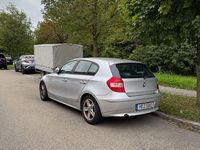 Gebraucht BMW 118 129 PS (94 kW) 2005 Silber Kleinwagen