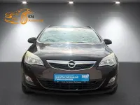 Gebraucht Opel Astra 110 PS (80 kW) 2011 Violet Kombi