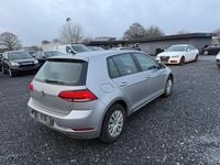 Gebraucht VW Golf VII Trendline 86 PS (63 kW) 2018 Silber Limousine