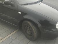 Gebraucht VW Golf IV 75 PS (55 kW) 2002 Schwarz Kleinwagen