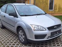 Gebraucht Ford Focus 80 PS (58 kW) 2005 Silber Limousine
