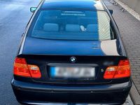 Gebraucht BMW 318 143 PS (105 kW) 2004 Blau Limousine