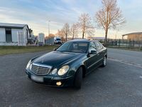 Gebraucht Mercedes E320 224 PS (164 kW) 2007 Grün Limousine