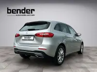 Gebraucht Mercedes E250 160 PS (117 kW) 2022 Iridiumsilber Kombi