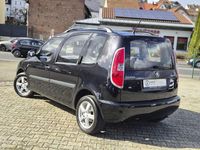 Gebraucht Skoda Roomster Active 86 PS (63 kW) 2015 Schwarz Van / Kleinbus