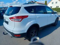 Gebraucht Ford Kuga 163 PS (119 kW) 2014 Weiß SUV