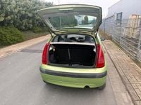 Second-hand Citroën C3 60 CP (44 kW) 2003 Verde Hatchback