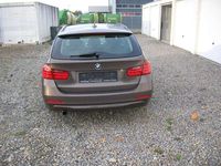 gebraucht BMW 320 320 i Touring - Klima - AHK - PDC - 1.Hand..