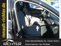 Nowe Renault Captur Techno 140 KM (102 kW) 2025 Czarny SUV