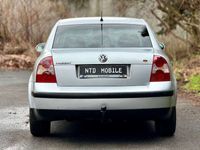 gebraucht VW Passat 1.9 TDI Comfortline Family+KLIMAAUTOMATIK+S-HZ+
