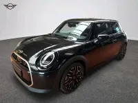 Second-hand Mini Cooper S Favoured 204 CP (150 kW) 2025 Negru Hatchback