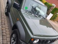 Neu Suzuki Jimny 102 PS (75 kW) 2025 Grün SUV