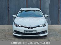 Gebraucht Toyota Auris Executive 111 PS (81 kW) 2016 Weiß Limousine