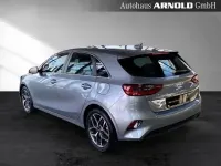 Gebraucht Kia Ceed Spirit 140 PS (102 kW) 2025 Silber Kleinwagen