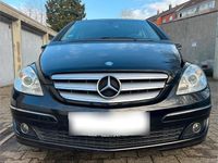 Gebraucht Mercedes B200 193 PS (141 kW) 2007 Schwarz Van / Kleinbus