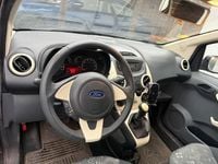 Gebraucht Ford Ka Ambiente 69 PS (50 kW) 2015 Schwarz Kleinwagen