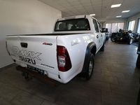 Gebraucht Isuzu D-Max 136 PS (100 kW) 2012 Weiß Pickup