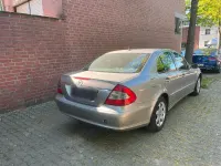 Second-hand Mercedes E280 190 CP (139 kW) 2006 Maro Berlinǎ